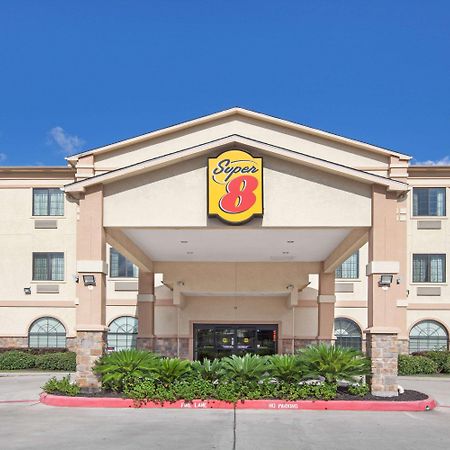 Super 8 By Wyndham Iah West/Greenspoint Aldine Exterior photo